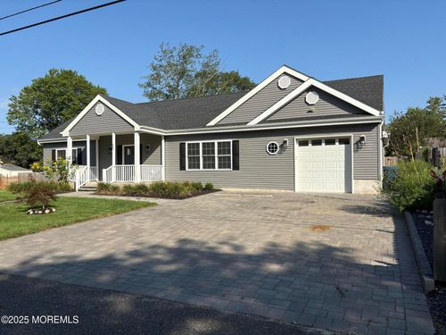 237 Lakeside Dr, LITTLE EGG HARBOR TWP, NJ, 08087-2211 | Card Image