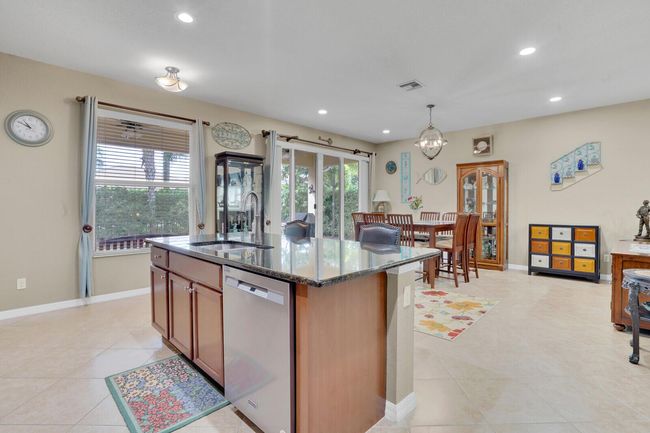 212 Behring Way, House other with 3 bedrooms, 3 bathrooms and null parking in Jupiter FL | Image 18