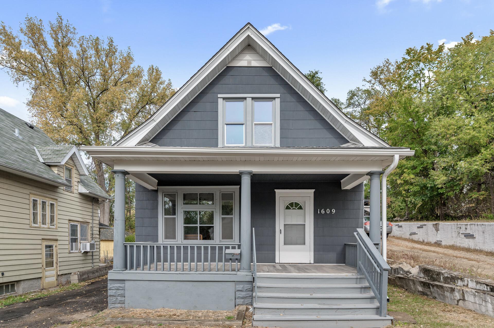 1609 7th Street E, For Sale in Saint Paul Zoocasa