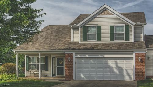 8523 Mandell Dr, Macedonia, OH, 44056-2725 | Card Image