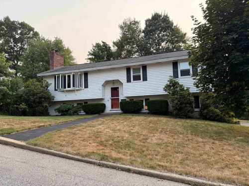 254 Mayflower Dr, Manchester, NH, 03104-2846 | Card Image