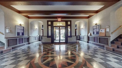 apt-5g-8384 116th St, Richmond Hill, NY, 11418-3446 | Card Image