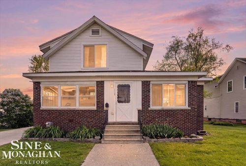 116 Clinton St, Mount Clemens, MI, 48043-5612 | Card Image