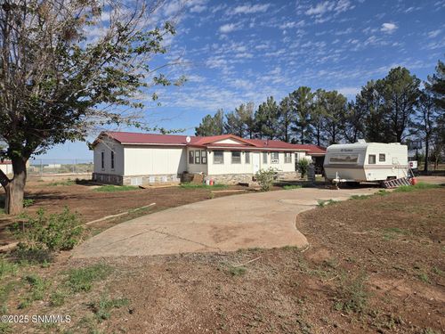 96 Phillips Avenue, Alamogordo, NM, 88310 | Card Image