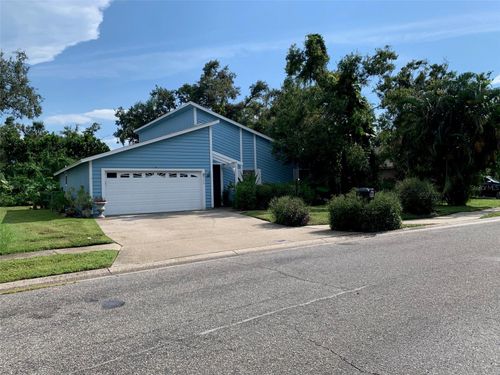 8155 Glenbrooke Ct, SARASOTA, FL, 34243-4331 | Card Image