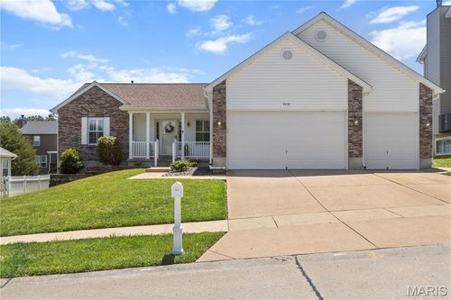 5110 Georgine Dr, Imperial, MO, 63052-4027 | Card Image