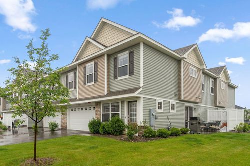 7255 Fall Dr, Lino Lakes, MN, 55038-4693 | Card Image