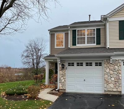 4122 Oak Tree Lane, Townhouse with 2 bedrooms, 1 bathrooms and 3 parking in Plainfield IL | Image 3