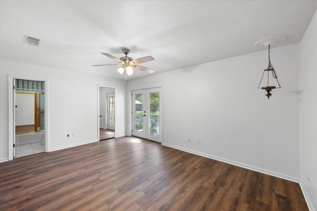 901 Royal Ln, House other with 4 bedrooms, 2 bathrooms and null parking in Corsicana TX | Image 25