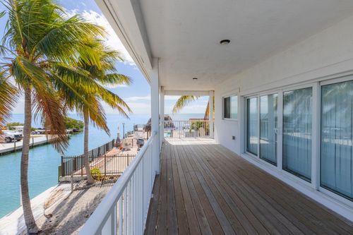 900 85th Street Ocean, Marathon, FL, 33050-5207 | Card Image