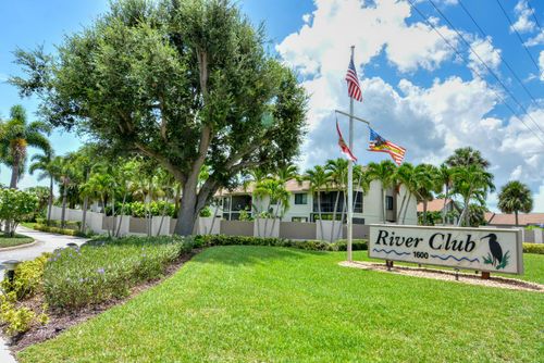 14-102-1600 Ne Dixie Highway, Jensen Beach, FL, 34957 | Card Image
