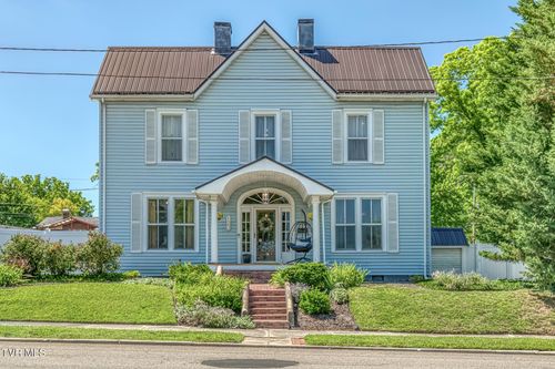 123 E Unaka Ave, Johnson City, TN, 37601-4623 | Card Image