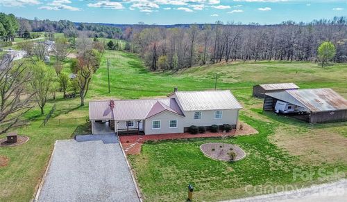 455 Mitch Rd, Union Grove, NC, 28689-9244 | Card Image