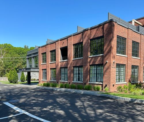 209-41 Richmondville Ave, Westport, CT, 06880 | Card Image