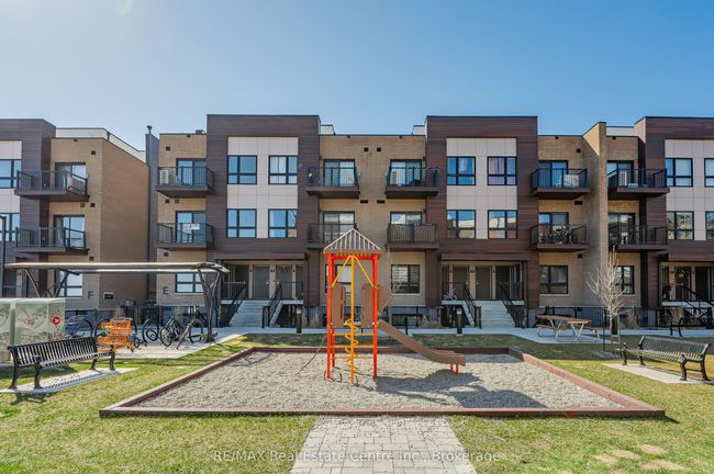 E8 - 20 Palace St, Condo with 2 bedrooms, 2 bathrooms and 1 parking in Kitchener ON | Image 33