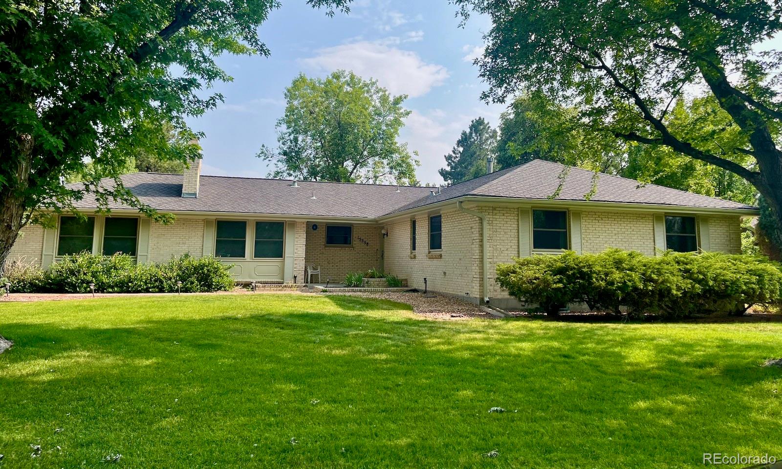 Saratoga Pl, Aurora, CO 80015