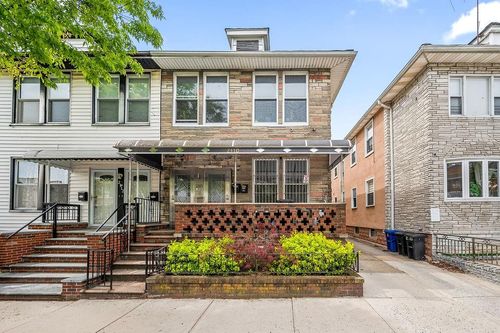 2110 70th St, Brooklyn, NY, 11204-5417 | Card Image