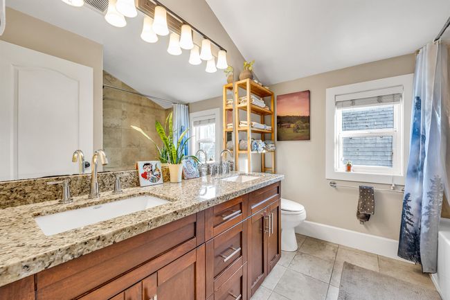 880 Gore Ave, Townhouse with 3 bedrooms, 2 bathrooms and 1 parking in Vancouver BC | Image 13