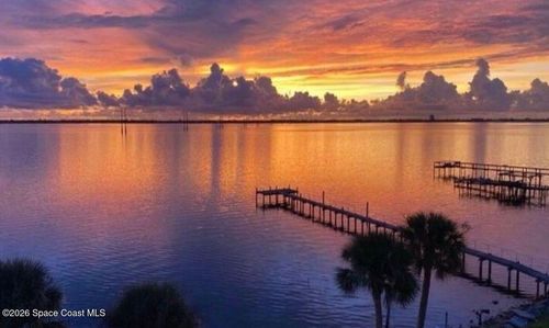 201-3901 Dixie Hwy Ne, PALM BAY, FL, 32905-3647 | Card Image