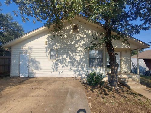 752 Pecan Ln, Cottonwood Shores, TX, 78657-9473 | Card Image