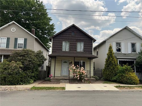 4411 4th Ave, Koppel, PA, 16136-1126 | Card Image