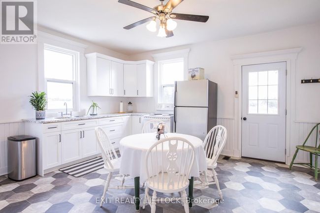 4922 7 Highway, House other with 3 bedrooms, 2 bathrooms and 10 parking in Omemee ON | Image 8