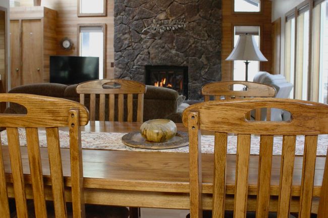 9-Dining_Fireplace-R10 | Image 9