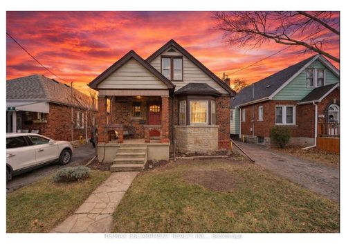 48 Weir St N, Hamilton, ON, L8H5E6 | Card Image