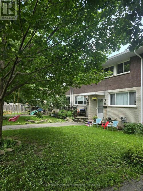 1506 Lepage Avenue, Ottawa, ON, K1Z8C9 | Card Image