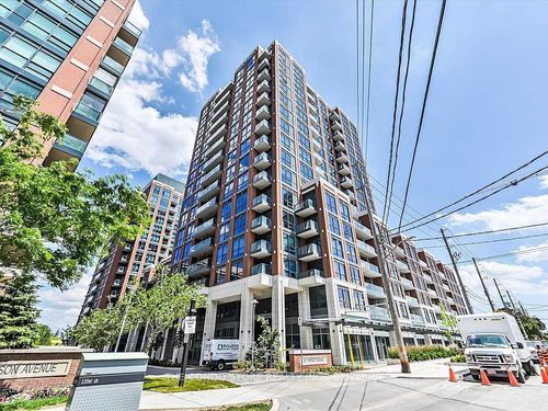 210-31 Tippett Rd, Toronto, ON, M3H0C8 | Card Image