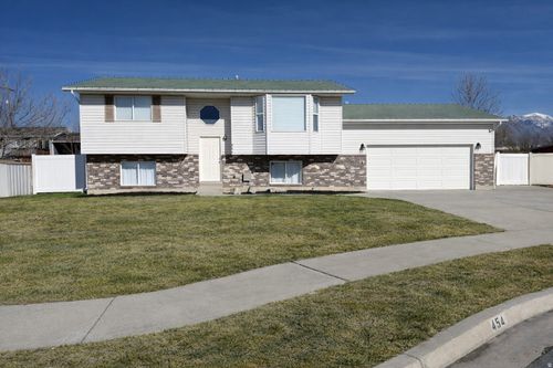 454 W 230 S, American Fork, UT, 84003-2658 | Card Image