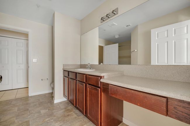 APT-536 - 2801 Chancellorsville Dr, Condo with 2 bedrooms, 2 bathrooms and null parking in TALLAHASSEE FL | Image 11