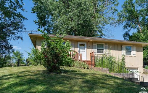 30 Browning Ct, Eudora, KS, 66025-9760 | Card Image