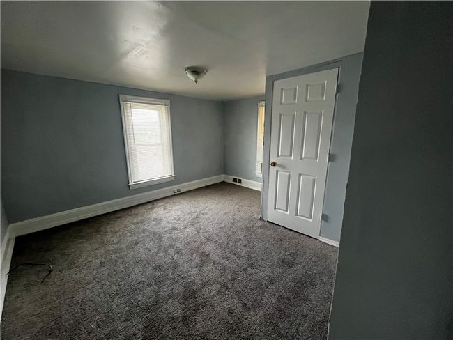 431 Euclid Ave, House other with 2 bedrooms, 1 bathrooms and null parking in Glassport PA | Image 10
