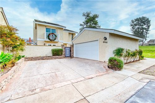 28182 Carpenteria Ct, Laguna Niguel, CA, 92677-7011 | Card Image