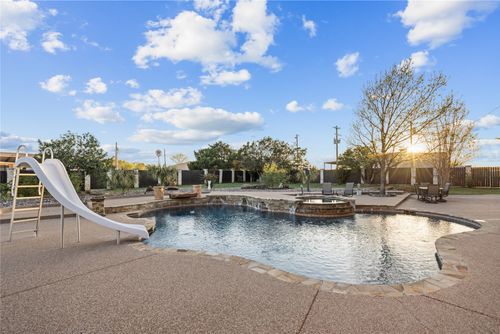 6925 Sky Rd, Joshua, TX, 76058-4041 | Card Image