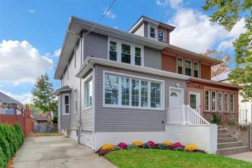 16 Howard Ct, Staten Island, NY, 10310-1514 | Card Image
