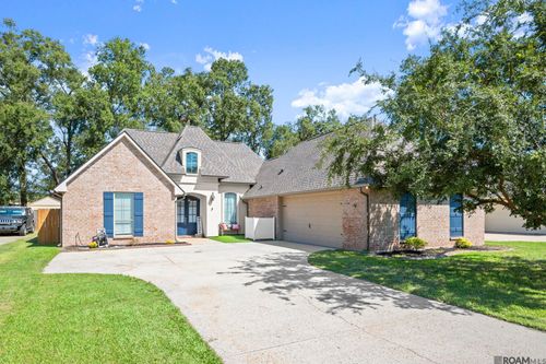 42204 Conifer Rd, Gonzales, LA, 70737-7562 | Card Image