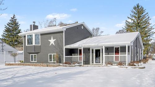 421 E Hillcrest St, Alma, MI, 48801-2780 | Card Image