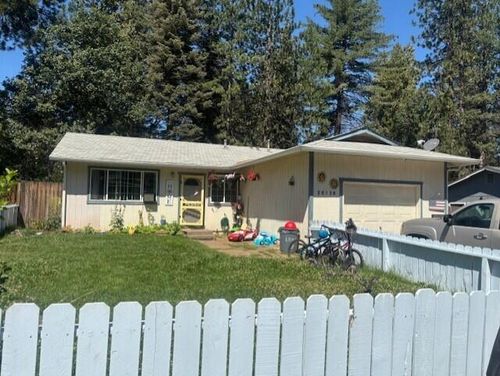 20158 Mapleleaf St, Burney, CA, 96013-4442 | Card Image