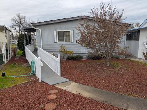 113 Briarwood Way, Grants Pass, OR, 97526-5981 | Card Image