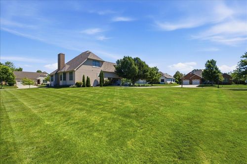 311 Wilderness Rd, Marysville, OH, 43040-5574 | Card Image
