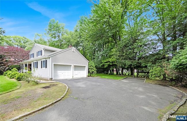66 Hoffman Ct, House other with 4 bedrooms, 3 bathrooms and null parking in River Vale NJ | Image 5