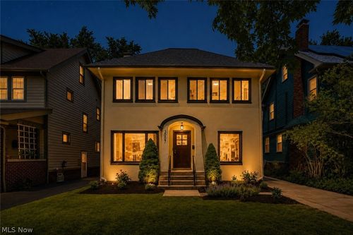 3007 Edgehill Rd, Cleveland Heights, OH, 44118-2019 | Card Image