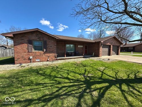 1403 N Walnut St, Brazil, IN, 47834-6928 | Card Image