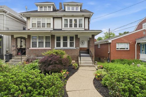 5632 Wilkins Ave, Squirrel Hill, PA, 15217-1212 | Card Image