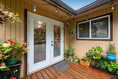 5851 Montgomery St, Juneau, AK, 99801-9724 | Card Image