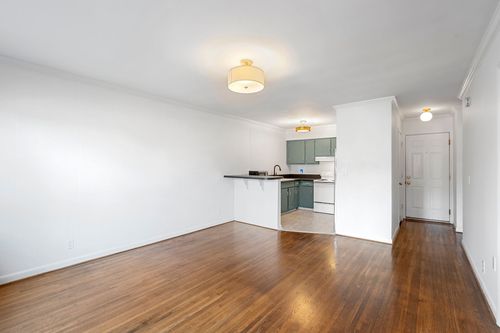 b1-2020 Beech Ave, Nashville, TN, 37204-2167 | Card Image