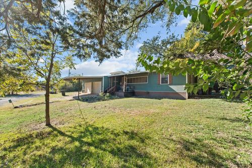 109 Bluebonnet Dr, Whitney, TX, 76692-7548 | Card Image