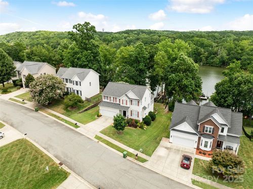 132 Lighthouse Rd, Mount Holly, NC, 28120-1594 | Card Image